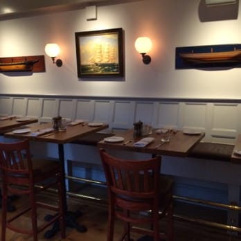 Washington House Restaurant - Fancy tables in bar area dinning - Bars Near Me - Basking Ridge, New Jersey Washington House Restaurant - Fancy tables in bar area dinning - Bars Near Me - Basking Ridge, New Jersey