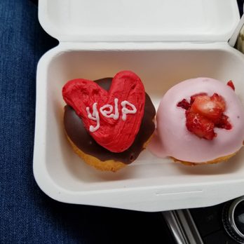 Donna's Delicious Dozen - Donuts Near Me - Columbus, Ohio Donna's Delicious Dozen - Donuts Near Me - Columbus, Ohio