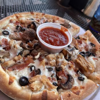 Pizza Madness - Pizza with chicken, bacon, mushrooms - Pizza Near Me - Canon City, Colorado Pizza Madness - Pizza with chicken, bacon, mushrooms - Pizza Near Me - Canon City, Colorado