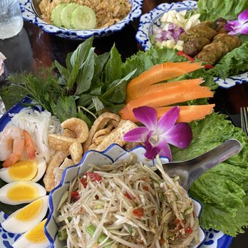 LaoTable - Tum Marg Hoong Papaya Salad - Laotian Near Me - San Francisco, California LaoTable - Tum Marg Hoong Papaya Salad - Laotian Near Me - San Francisco, California