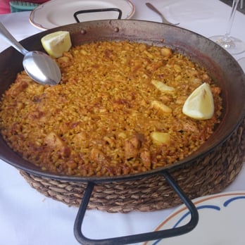 Casa Julio - Arroz a banda - Arroceria / Paella Near Me - Alicante, A Casa Julio - Arroz a banda - Arroceria / Paella Near Me - Alicante, A