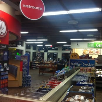 Grandview Yard GetGo - the inside of a grocery store - Gas Stations Near Me - Columbus, Ohio