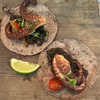 Holbox - Taco De Pulpo En Su Tinta - IG @bougiefoodieboi - Latin American Near Me - Los Angeles, California Holbox - Taco De Pulpo En Su Tinta - IG @bougiefoodieboi - Latin American Near Me - Los Angeles, California