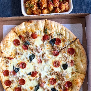 National on 17th - New School Pizza and Okonomiyaki Tater Tots - Pubs Near Me - Calgary, Alberta National on 17th - New School Pizza and Okonomiyaki Tater Tots - Pubs Near Me - Calgary, Alberta