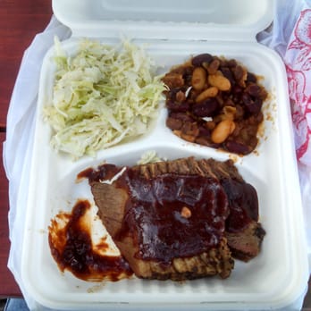 Smoke Wring BBQ - BBQ beef brisket with cole slaw and beans - Food Trucks Near Me - The Dalles, Oregon