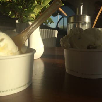 Sylter Eismanufaktur - Sehr, sehr lecker! Kürbiskern, Sylter Milcheis, Bio-Vanille, Zartbitter... - Ice Cream & Frozen Yogurt Near Me - List auf Sylt, SH Sylter Eismanufaktur - Sehr, sehr lecker! Kürbiskern, Sylter Milcheis, Bio-Vanille, Zartbitter... - Ice Cream & Frozen Yogurt Near Me - List auf Sylt, SH