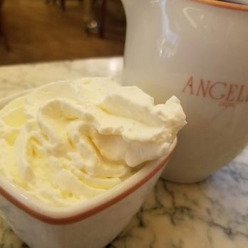 Angelina - Tons of cream for l'Africain - Breakfast & Brunch Near Me - Paris, 75