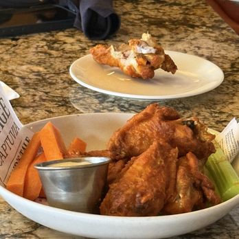 Ernie's Bar & Grill - Wings - American Near Me - La Quinta, California Ernie's Bar & Grill - Wings - American Near Me - La Quinta, California