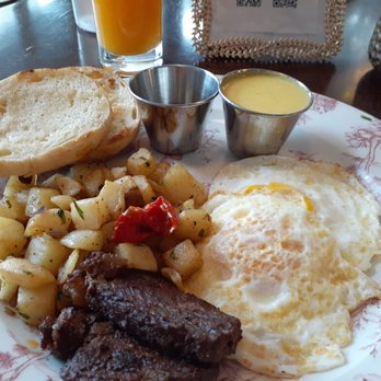 Little Hen - All yummy in my tummy.. The braised short rib. Enjoy! - Breakfast & Brunch Near Me - Miami, Florida Little Hen - All yummy in my tummy.. The braised short rib. Enjoy! - Breakfast & Brunch Near Me - Miami, Florida