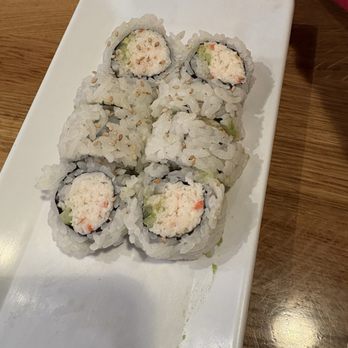 Aikan Sushi - California roll - Izakaya Near Me - Northridge, California Aikan Sushi - California roll - Izakaya Near Me - Northridge, California