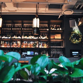 Aba - Interior - Mediterranean Near Me - Chicago, Illinois