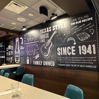 Dickey's Barbecue Pit - Barbeque Near Me - DFW  Airport, Texas