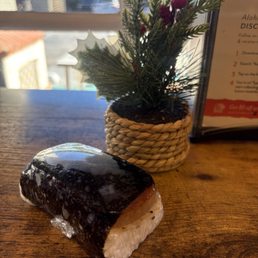 Nice and warm spam musubi Nice and warm spam musubi