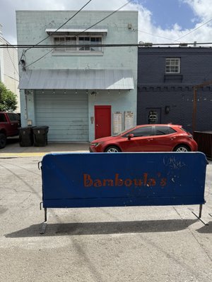 13 on Frenchmen by null