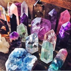 Psychic Readings By Olivia - Crystal Readings