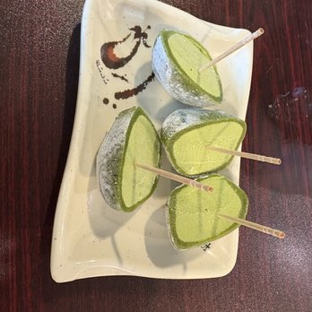 Fat Salmon Sushi - Sushi Bars Near Me - Hamtramck, Michigan