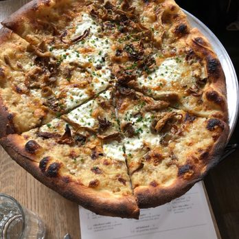 etta - Bucktown - Pizza Near Me - Chicago, Illinois