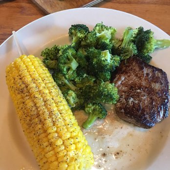 Chili's - 6oz Classic Sirloin - American Near Me - Fairview Heights, Illinois