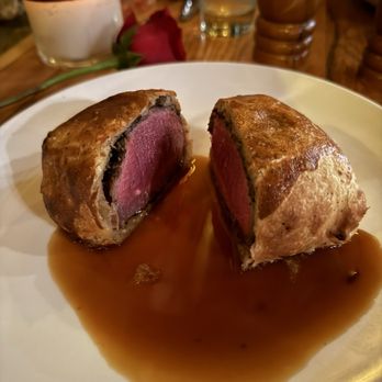 The Greenbrier Restaurant - Beef Wellington - Steakhouses Near Me - Gatlinburg, Tennessee The Greenbrier Restaurant - Beef Wellington - Steakhouses Near Me - Gatlinburg, Tennessee