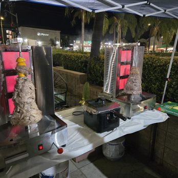 Wrap n Roll Shawerma - Wraps Near Me - Chatsworth, California Wrap n Roll Shawerma - Wraps Near Me - Chatsworth, California