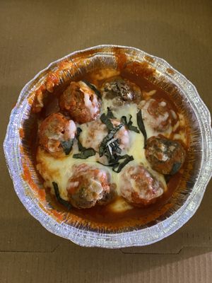 Amici Pizzeria by null