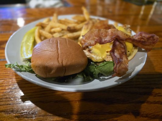 The 4 Corners Pub by null