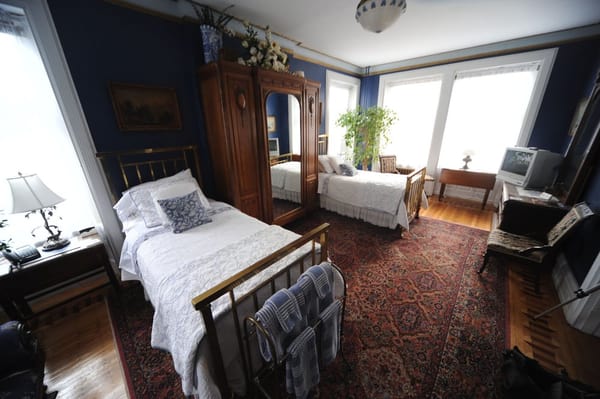 The Gables Bed and Breakfast Philadelphia by null