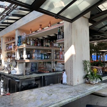 Catch - Sushi Bars Near Me - West Hollywood, California