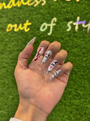 Crave Nails & Beauty Bar by null