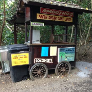 Huelo Lookout Fruit Stand - Juice Bars & Smoothies Near Me - Haiku, Hawaii
