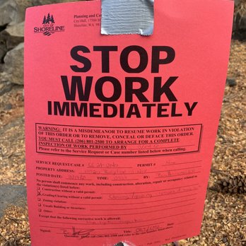 Innis Arden - Some peeps were cutting down trees. - Landmarks & Historical Buildings Near Me - Seattle, Washington
