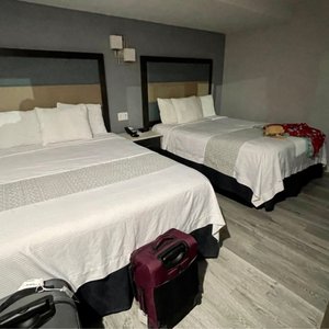 MOTEL 6 - 73 Photos & 84 Reviews - 18970 E Labin Ct, Rowland Heights