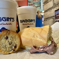 Baggin's Gourmet Sandwiches - Scottsdale - Prime Baggin's plus freebie cookie