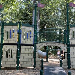 Deane's Children Park