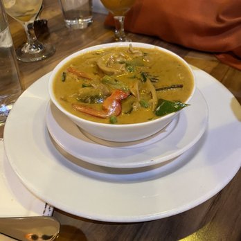 Flamin’ Thai - Red Thai Curry - Thai Near Me - Minneapolis, Minnesota