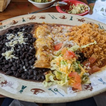 El Tapatio Mexican Restaurant - a plate of mexican food - Mexican Near Me - Snohomish, Washington El Tapatio Mexican Restaurant - a plate of mexican food - Mexican Near Me - Snohomish, Washington