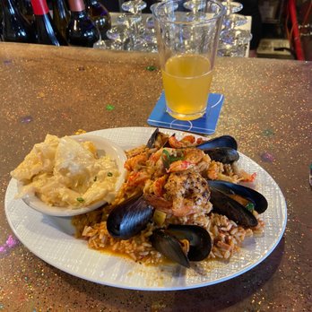 Cajun Yard Dog - Seafood & chicken jambalaya and smothered cabbage! - Cajun/Creole Near Me - Charlotte, North Carolina