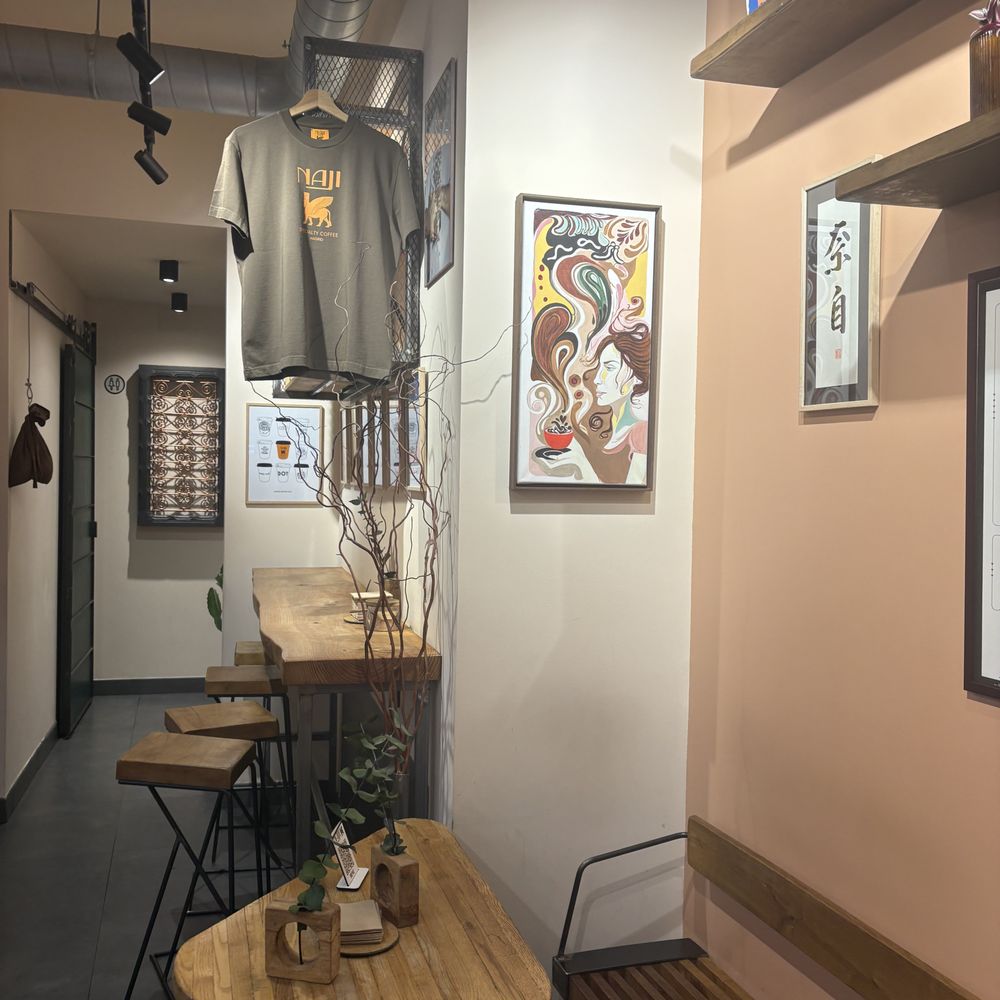 Naji Speciality Coffee - Coffee & Tea Near Me - Madrid, M Naji Speciality Coffee - Coffee & Tea Near Me - Madrid, M