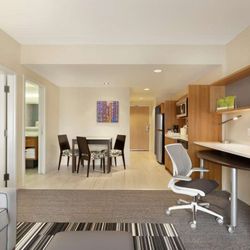 Home2 Suites by Hilton Milton Ontario - Guest room