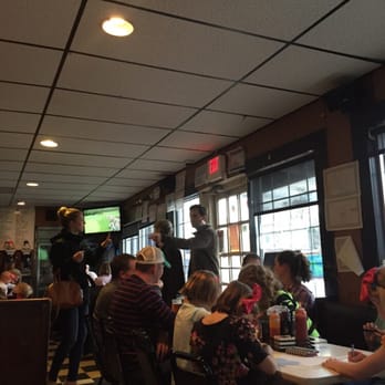 Vienna Inn - Bars Near Me - Vienna, Virginia Vienna Inn - Bars Near Me - Vienna, Virginia