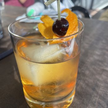 The Well - Old Fashioned- Bottle - Bars Near Me - Oakland, California