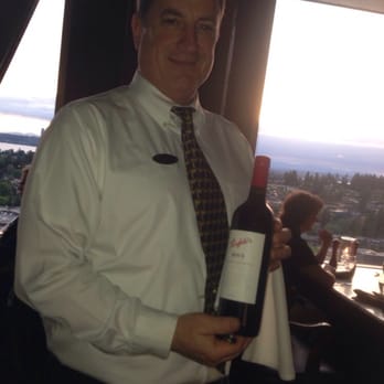 Daniel's Broiler - Bellevue - Steakhouses Near Me - Bellevue, Washington