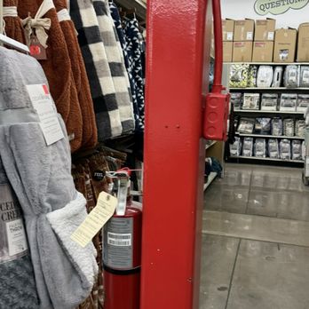 Ollie's Bargain Outlet - Bathroom supplies - Discount Store Near Me - Irving, Texas