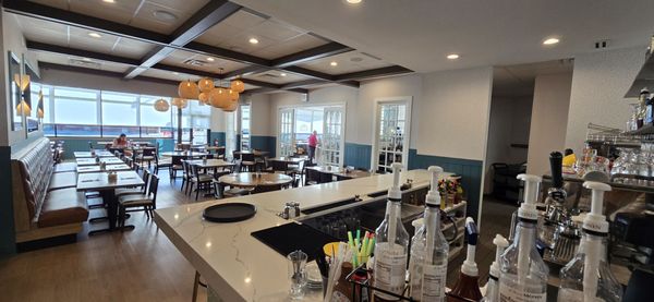 5800 North Cafe by null