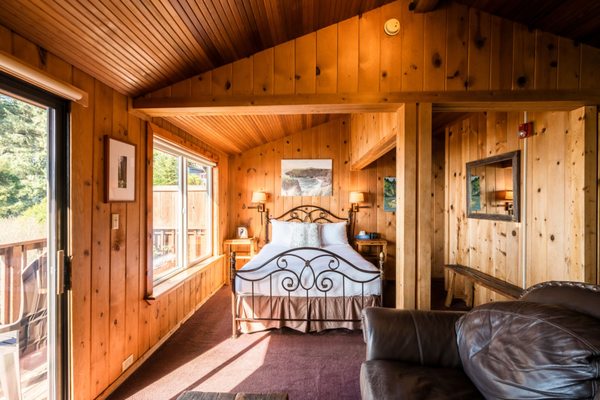 River's End Restaurant & Inn by null