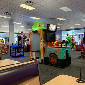 Chuck E. Cheese - Pizza Near Me - Lone Tree, Colorado