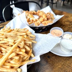 Palouse Brewing Company - Huge servings of fries and cheese curds