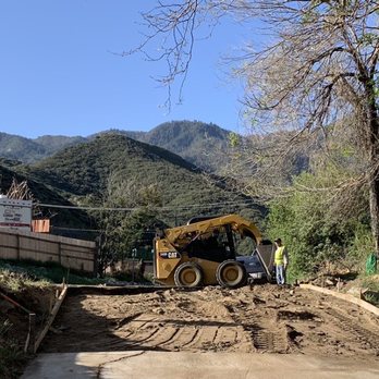 Pedroza Concrete Systems - Preparing the ground - Masonry/Concrete Near Me Pedroza Concrete Systems - Preparing the ground - Masonry/Concrete Near Me