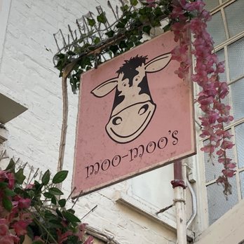 Moo Moo's Milkshakes - Desserts Near Me - Oxford, OXF Moo Moo's Milkshakes - Desserts Near Me - Oxford, OXF