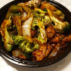 China Sea - Chilli chicken. Dry with a tad bit of gravy